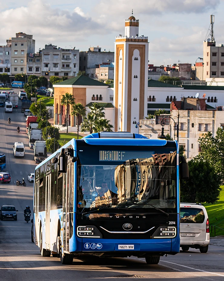شركة Yutong Bus تنشُر 723 حافلةً لدعم البطولة الرياضية الدولية الأفريقية وتعزيز التنقّل الحضري في المغرب