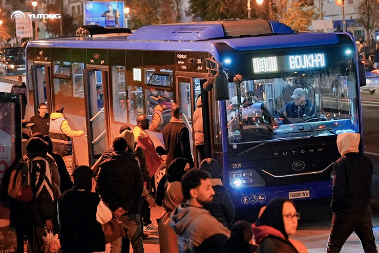 شركة Yutong Bus تنشُر 723 حافلةً لدعم البطولة الرياضية الدولية الأفريقية وتعزيز التنقّل الحضري في المغرب
