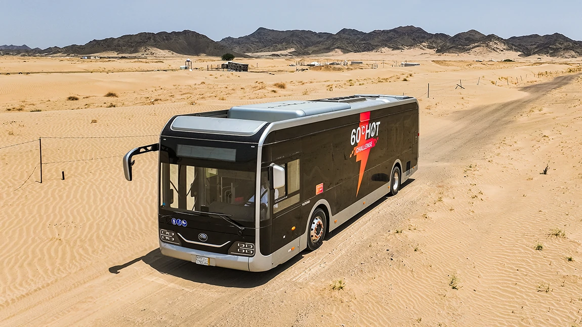 حافلة Yutong ZK6126HG بحل عالي الاعتمادية وذو قيمة متميزة تواصل خدمة شبكة تشغيل النقل الحضري في السعودية