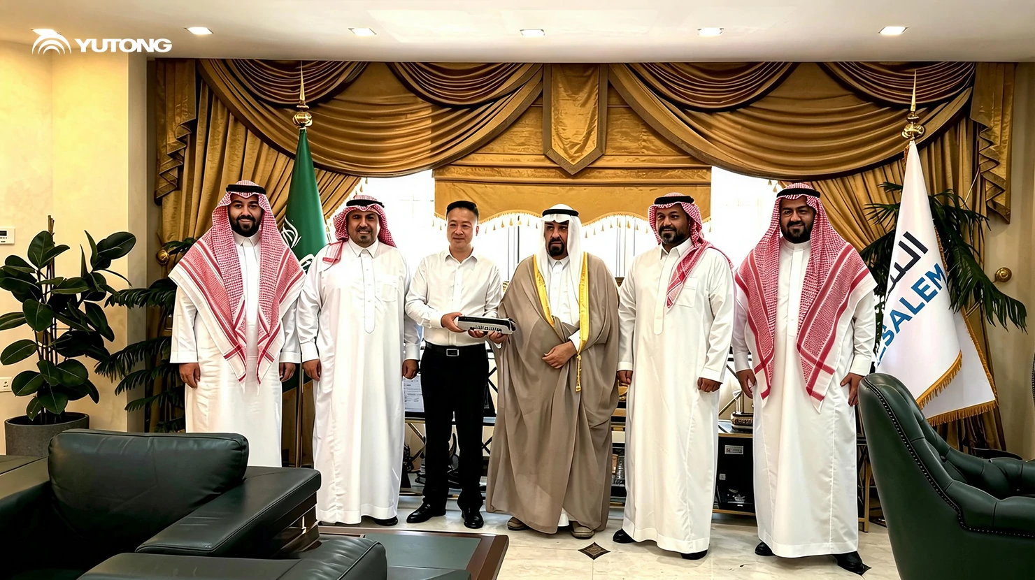 يونغ تونغ ومجموعة آل سالم تدشنان فصلا جديدا من التعاون في قطاع النقل الفاخر يونغ تونغ ومجموعة آل سالم تدشنان فصلا جديدا من التعاون في قطاع النقل الفاخر