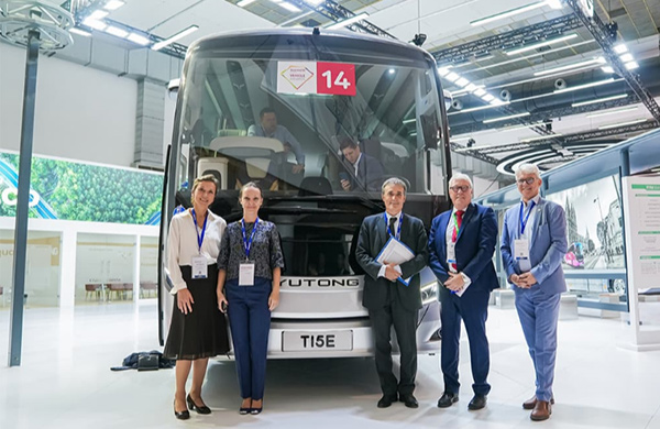 فازت Yutong في Busworld لعام 2023 بجائزة التصميم وجائزة البيئة.